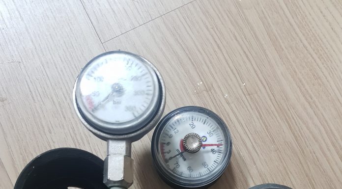 스쿠버 호흡기 장비 아펙스 정품 잔압 3게이지 분해와 게이지핀 C타입 교체법 (Apeks 3 Gauge)