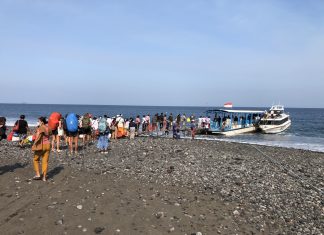 발리 쿠삼바 비치에서 렘봉안 섬까지 페리타고 가는 길, 방법